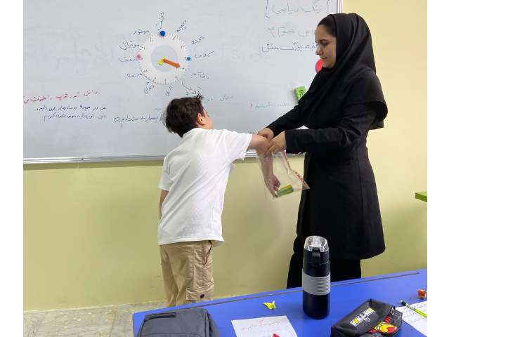 زنگ ریاضی کلاس 3/4 8