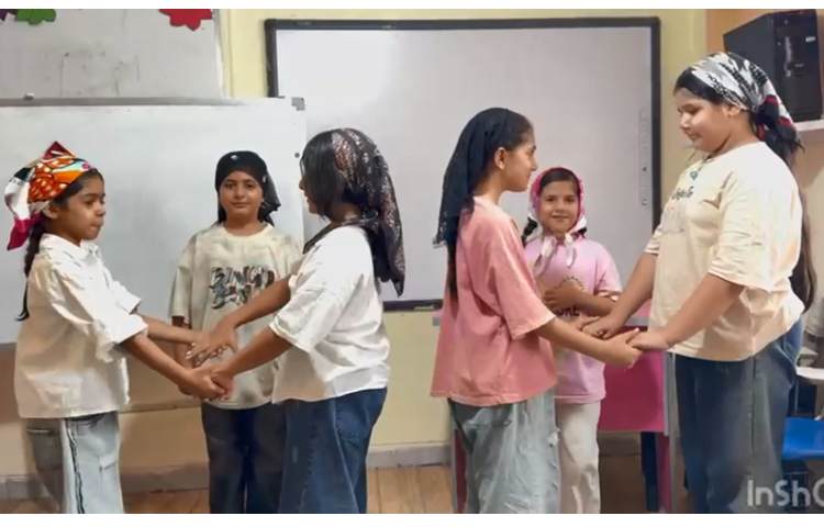 زنگ زبان در دبستان پرتوعلوی 1