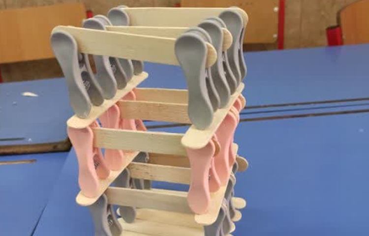 زنگ ساخت و ساز