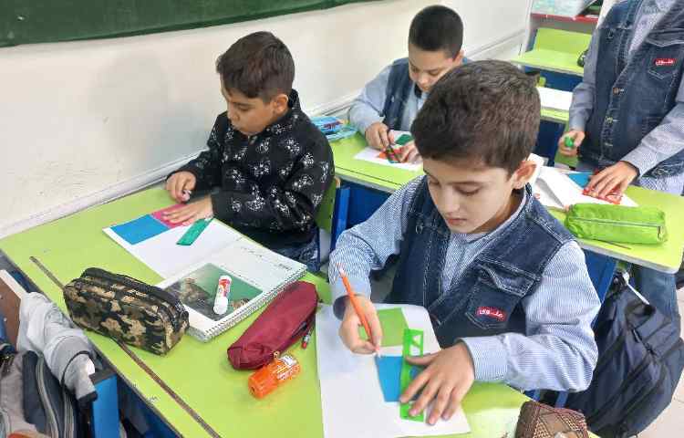 زنگ شیرین ریاضی همراه با دست ورزی تساوی کسرها 3