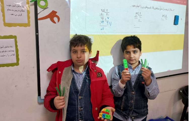 زنگ شیرین ریاضی همراه با دست ورزی تقسیم 1