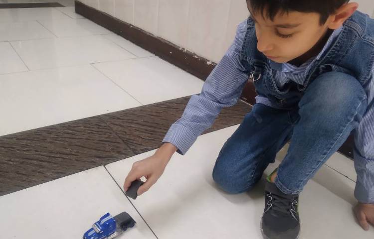 زنگ علوم:آشنایی با نیروهای غیر تماسی و ساخت ماشین آهنربایی (درس نیرو، همه‌جا 2) 2