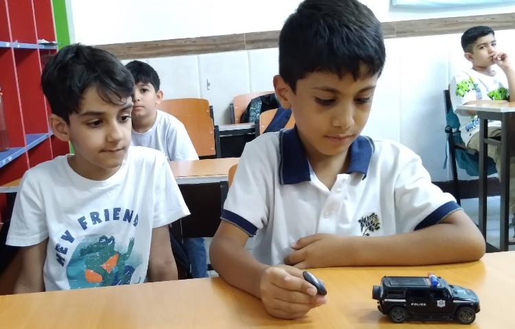 زنگ علوم : آشنایی با قطب آهنربا و میدان مغناطیسی