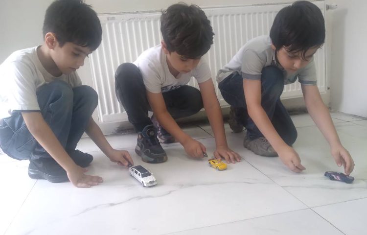 زنگ علوم: آشنایی با قطب‌های آهنربای میدان مغانطیسی 2