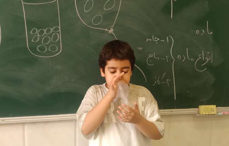 زنگ علوم: آشنایی با ماده و انواع آن 1