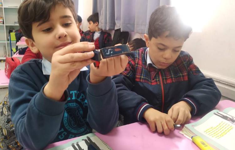 زنگ علوم : آشنایی با نیروی کشش زمین و نیروی بین آهنربا 1