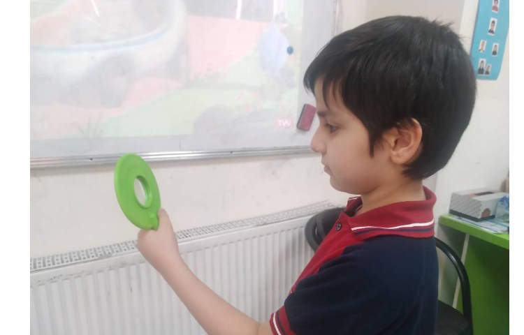 زنگ علوم: آشنایی دانش آموزان با انواع آینه 4