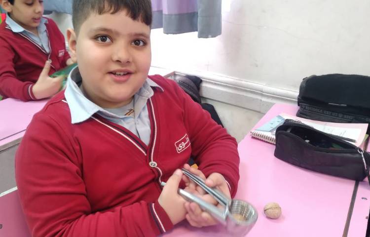 زنگ علوم: آشنایی دانش‌آموزان با اهرم 2