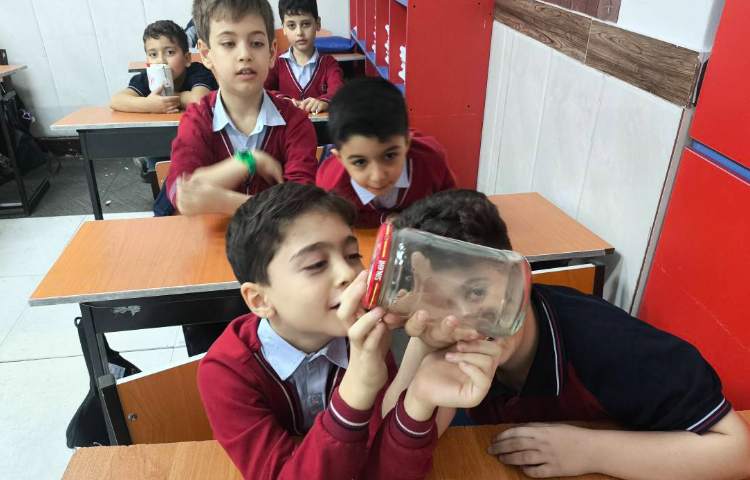 زنگ علوم - انجام آزمایش علوم «اب و هوای سالم و آلوده» 5