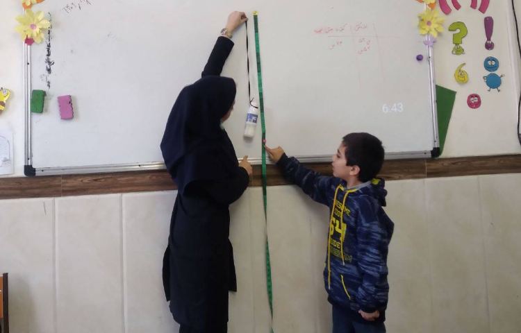 زنگ علوم: انجام آزمایش‌های فصل دهم، نیرو همه جا 2