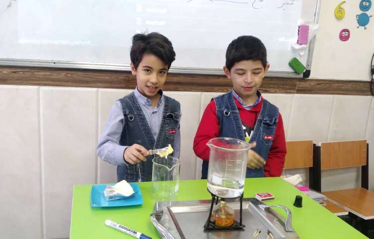 زنگ علوم : تدریس انجماد، تبخیر و ذوب و انجام فعالیت‌های مربوط به آن 3