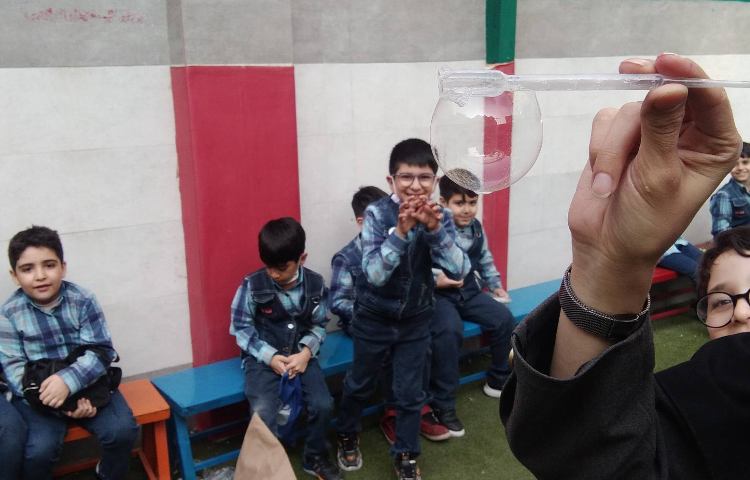 :زنگ علوم در حیاط مدرسه، کلاس دریانوردان 2