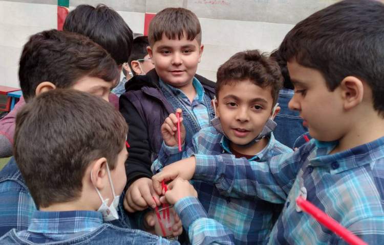 :زنگ علوم در حیاط مدرسه، کلاس دریانوردان 4