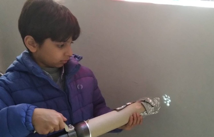 زنگ علوم: دست‌ورزی بازتابش نور منظم و نامنظم 2