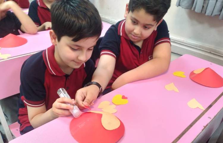 زنگ علوم: ساخت ماهی با شکل هندسی مخروط(تلفیق درس علوم و ریاضی) 4