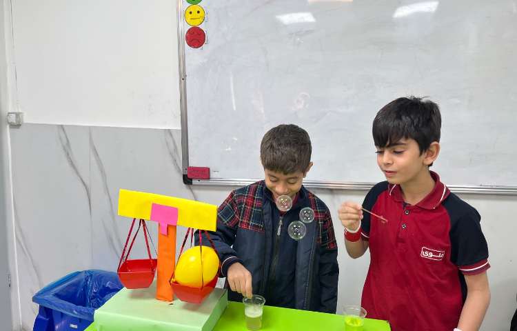 زنگ علوم :طرح معلم شو - آزمایش حباب 3