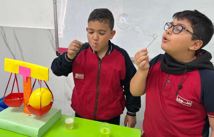 زنگ علوم :طرح معلم شو - آزمایش حباب 6