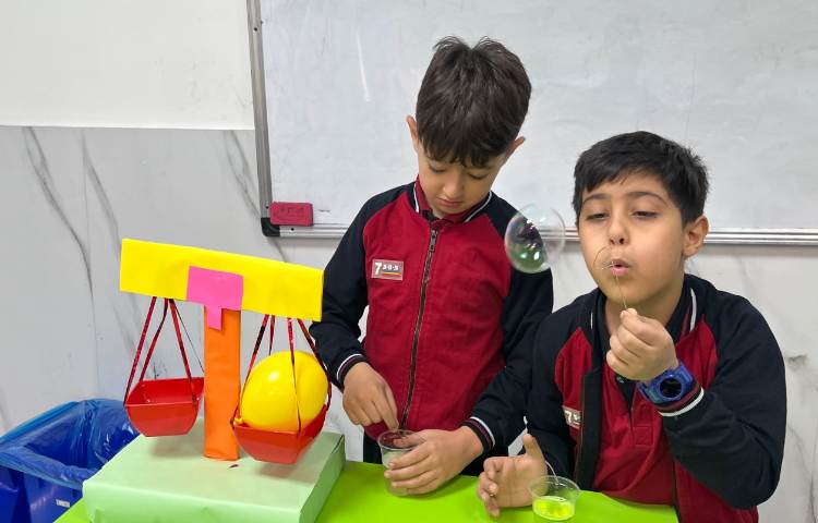 زنگ علوم :طرح معلم شو - آزمایش حباب 9