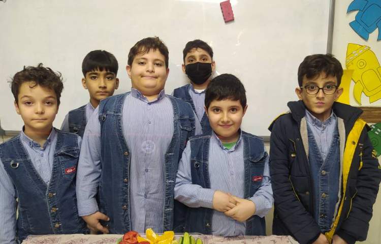 زنگ علوم . مبحث دانه ها مشاهده ی عینی میوه ها و سبزیجات دانه دار