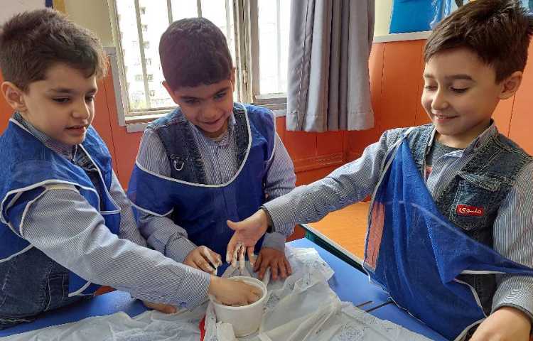 زنگ علوم موضوع: پروژه‌ی خمیر بازی 1