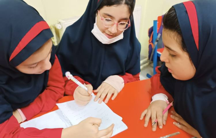 زنگ علوم ، هفته ملی علوم 4