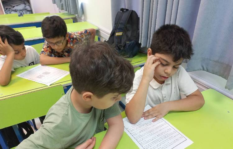 زنگ فارسی:آشنایی با ضرب المثل های ایرانی و مطالعه داستان های مرتبط به هر ضرب المثل 3