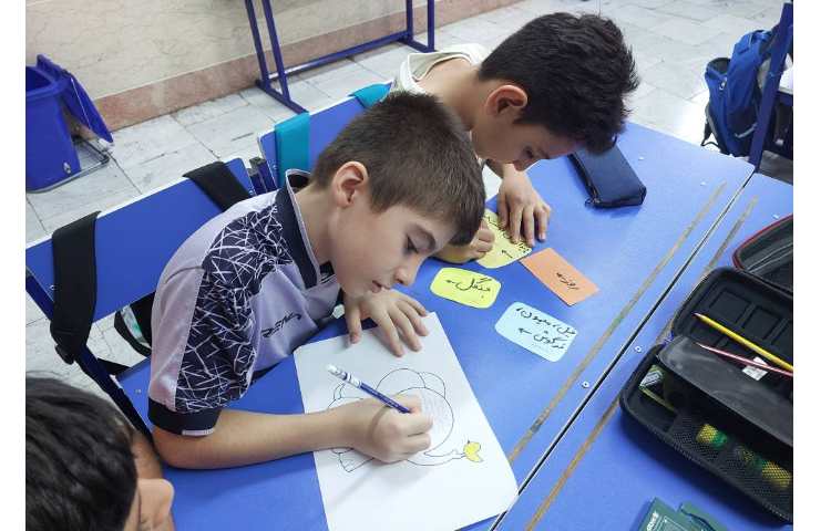 زنگ فارسی،کارگاه نویسندگان کوچک، 4