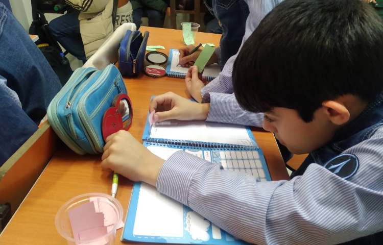 زنگ فارسی: املای آینه‌ای 3