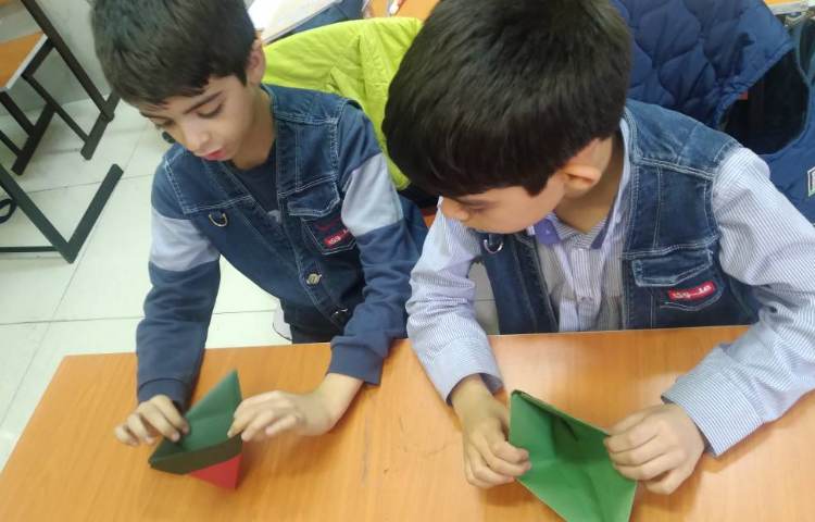 زنگ فارسی: ایجاد انگیزه با ساخت قایق و تدریس شعر هم‌بازی 2