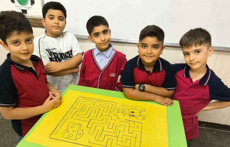 زنگ فارسی بازی ماز با انواع سوالات