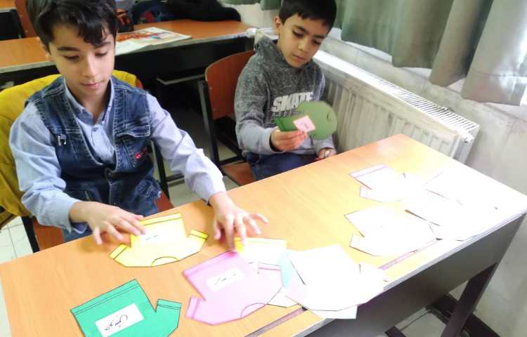 زنگ فارسی: تدریس هم‌خانواده 4