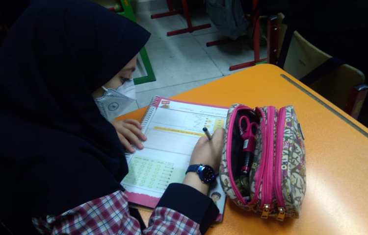 زنگ فارسی؛ مرور مطالب دروس فارسی 3