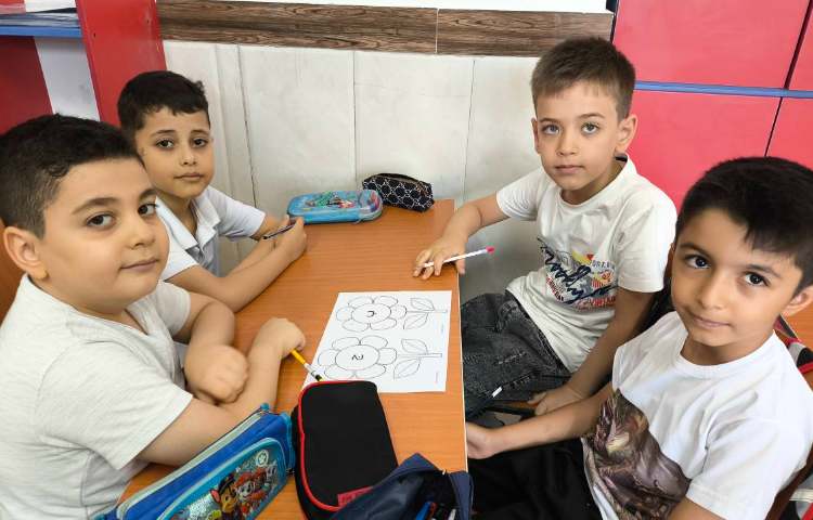 زنگ فارسی مرور نشانه ها و تقویت املا 4