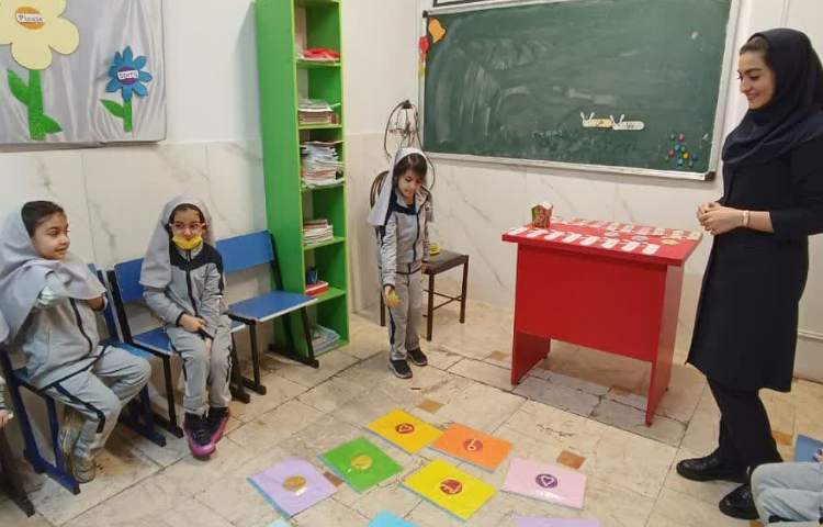 زنگ فارسی و ریاضی 9