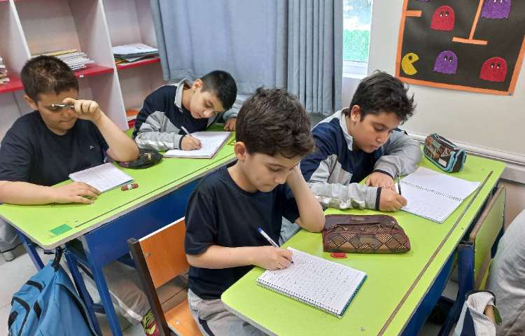 زنگ فارسی: پرسش معنی کلمات درس دوم به صورت کتبی 2