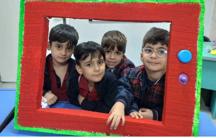 زنگ فعالیت مناسبتی روز تلویزیون