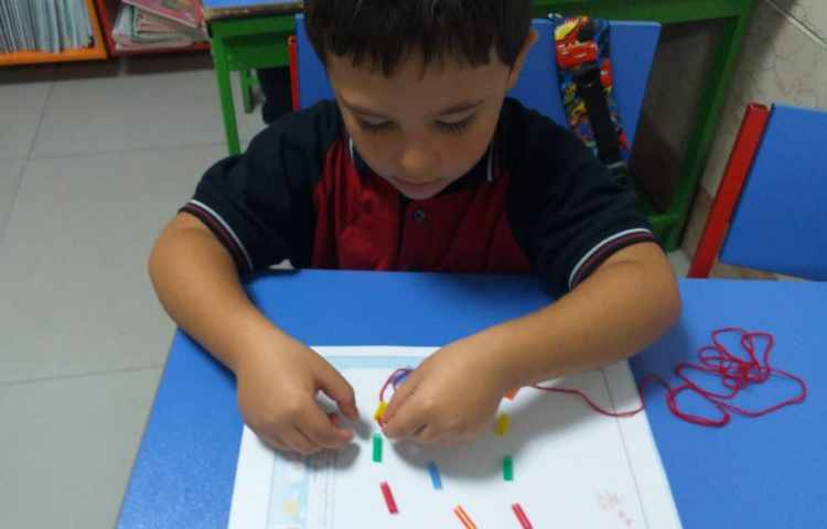 زنگ ماهرشو انجام کار دوخت با نی کلاس پیش 1 3