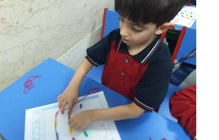 زنگ ماهرشو انجام کار دوخت با نی کلاس پیش 1 4