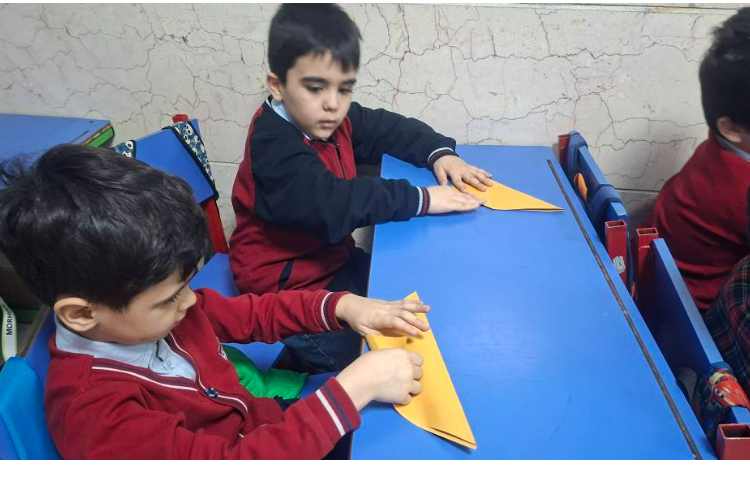 زنگ ماهرشو و تلفیق با درس خوانداری ساخت اریگامی فیل کلاس پیش 1 1