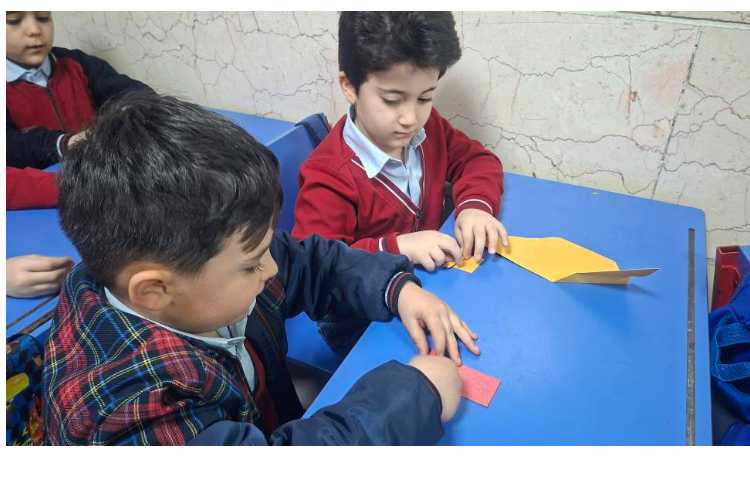 زنگ ماهرشو و تلفیق با درس خوانداری ساخت اریگامی فیل کلاس پیش 1 4