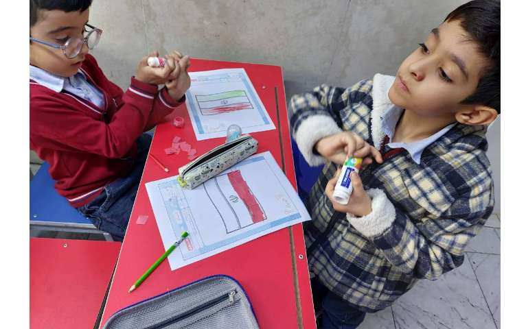 زنگ ماهرشو ،پرچم ایران 6