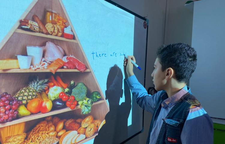 زنگ General English-مبحث هرم غذایی 1