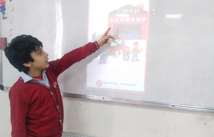 زنگ مطالعات اجتماعی : آشنایی دانش آموزان با شغل‌های خدمتی و تولیدی 4