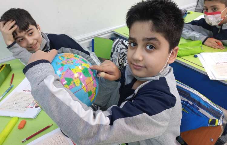 زنگ مطالعات اجتماعی و آشنایی با کره جغرافیایی 1