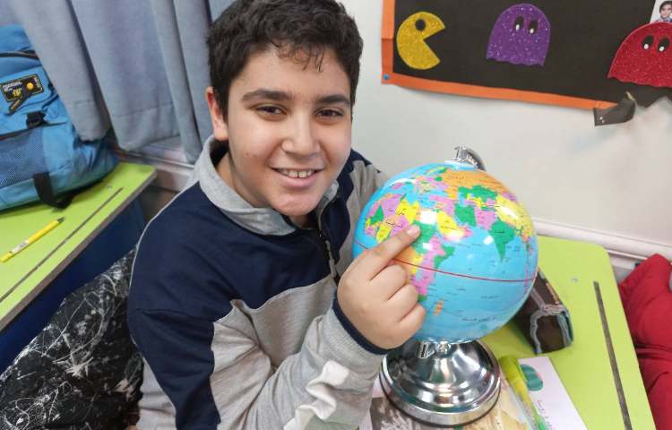 زنگ مطالعات اجتماعی و آشنایی با کره جغرافیایی