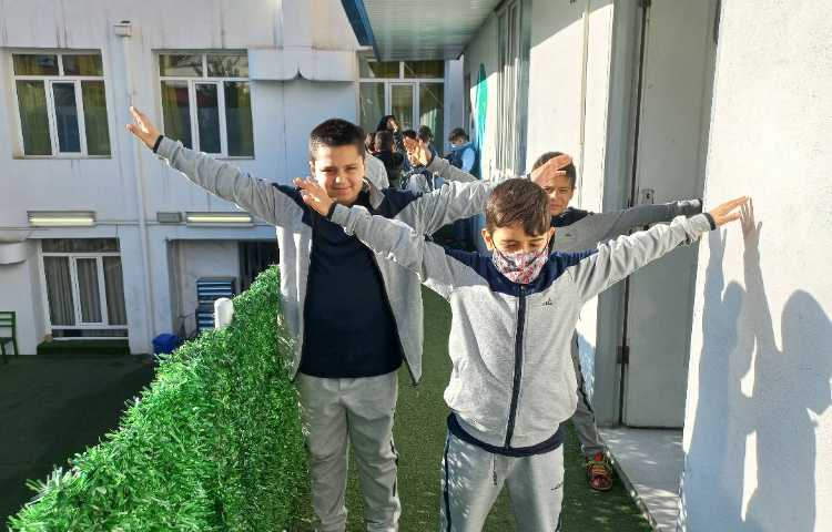 زنگ مطالعات و جهت یابی جغرافیایی 1