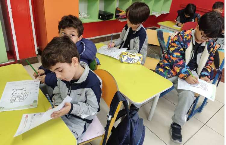 زنگ مهارت دست ورزی: آشنایی با خط بریل جهت هماهنگی دست و چشم 1