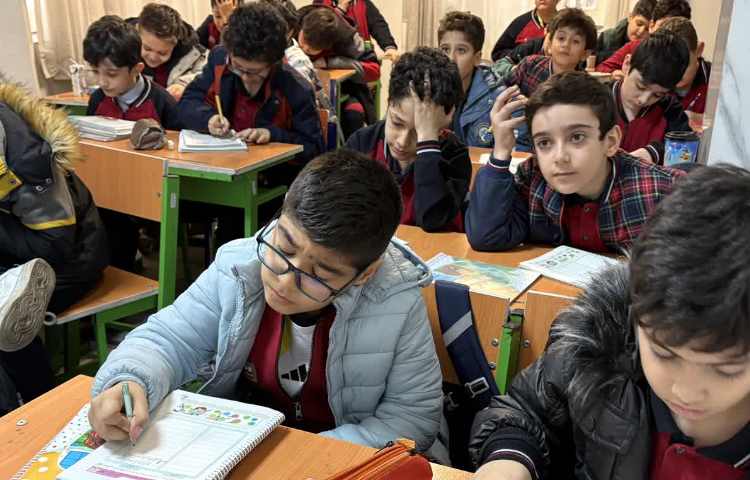 زنگ نگارش و فارسی 3