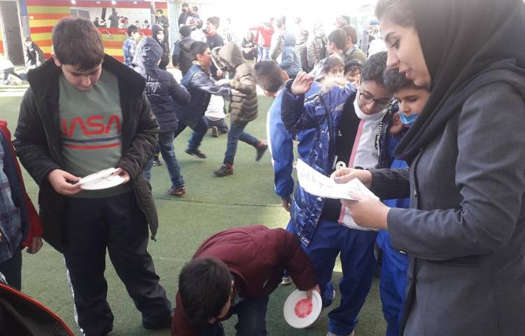 زنگ های تفریح دوشنبه های شاد زبانی 14