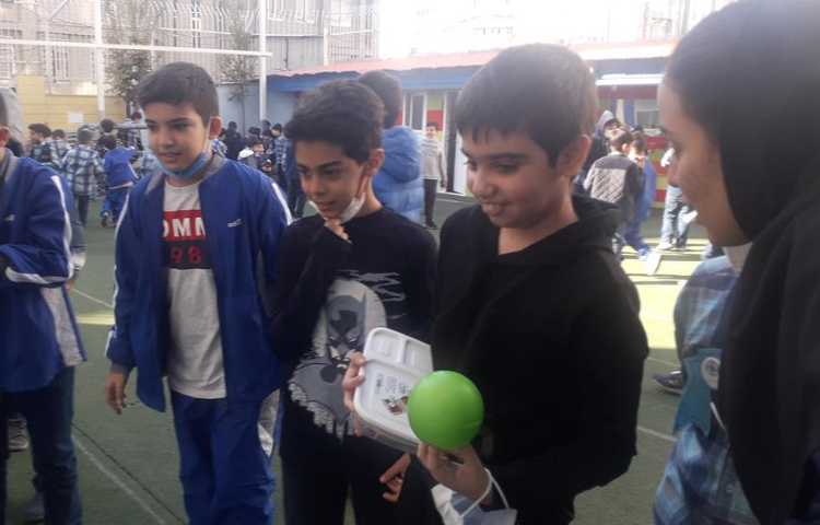 زنگ های تفریح شاد دوشنبه های زبانی 6